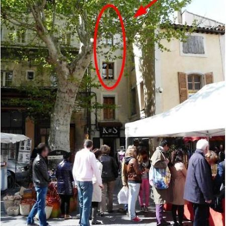 Ferienwohnung Duplex En Plein Centre LʼIsle-sur-la-Sorgue Exterior foto
