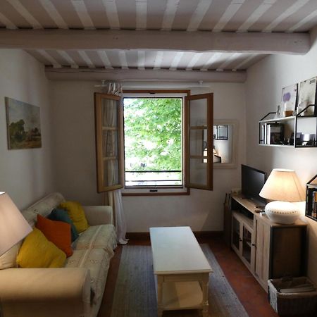 Ferienwohnung Duplex En Plein Centre LʼIsle-sur-la-Sorgue Exterior foto